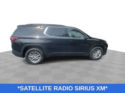 Used 2022 Chevrolet Traverse LT FWD image 10