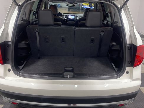 Used 2018 Honda Pilot Elite image 19