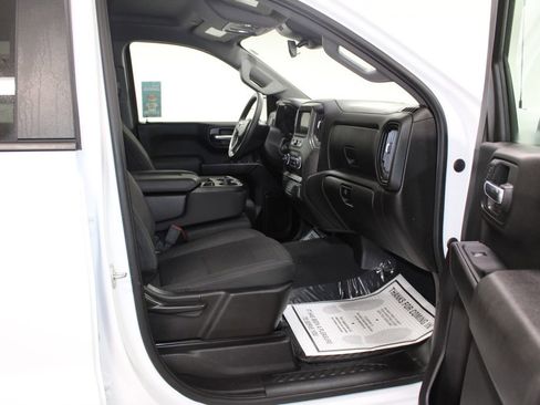 Used 2024 Chevrolet Silverado 1500 Custom image 27