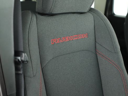 New 2025 Jeep Wrangler Unlimited Rubicon w/ Technology Group image 11