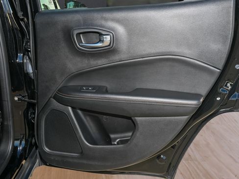 Used 2020 Jeep Compass Latitude w/ Popular Equipment Group image 7