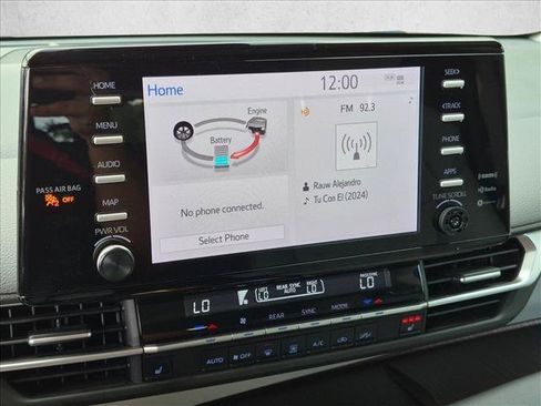 Certified 2023 Toyota Sienna XLE FWD image 12