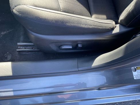 Used 2025 Nissan Altima 2.5 SV image 23