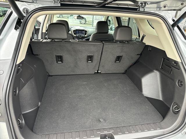 Used 2024 GMC Terrain Denali AWD/4WD image 9