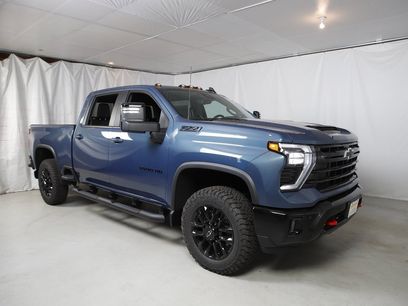 New 2025 Chevrolet Silverado 3500 LT w/ Trail Boss Package