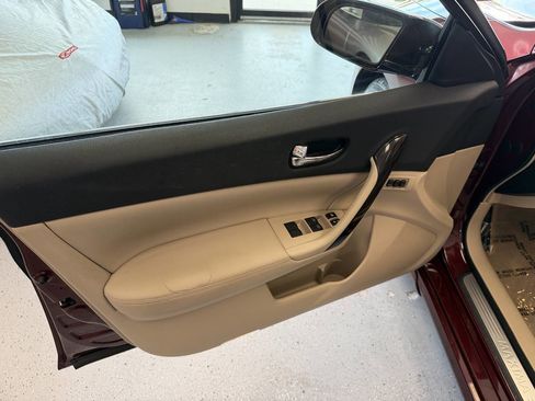 Used 2012 Nissan Maxima 3.5 SV w/ Premium Pkg FWD image 26