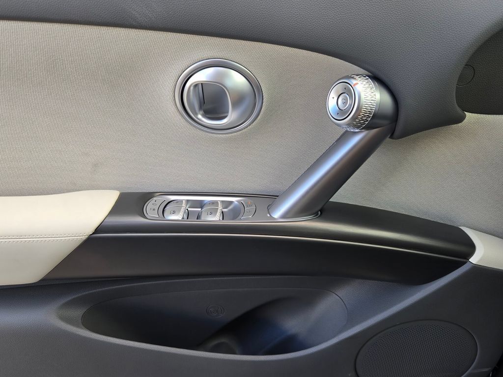 New 2027 Genesis GV60 RWD image 13