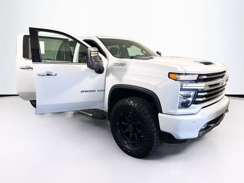 Used 2023 Chevrolet Silverado 2500 High Country AWD/4WD image 43