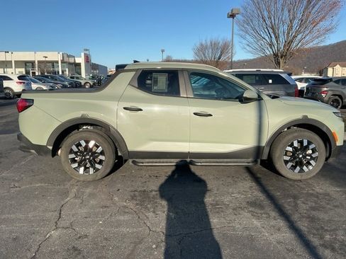 Certified 2025 Hyundai Santa Cruz SEL image 4