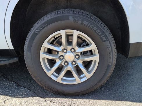 Certified 2024 Chevrolet Tahoe LT AWD/4WD image 25