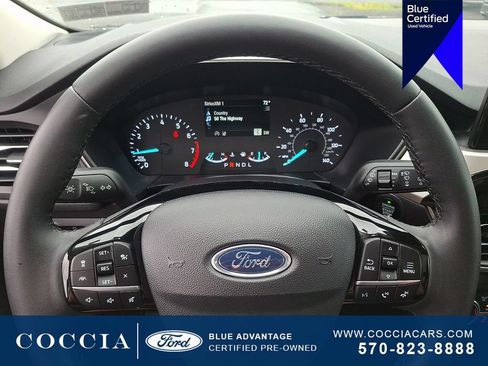Certified 2022 Ford Escape SEL AWD/4WD image 19