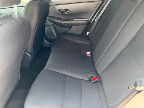 Certified 2025 Nissan Sentra S FWD image 21