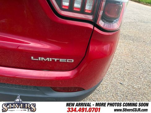 Used 2019 Jeep Compass Limited FWD image 8