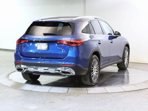Certified 2025 Mercedes-Benz GLC 300 4MATIC image 13