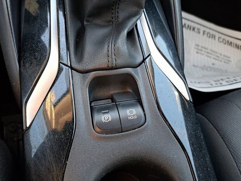 Certified 2021 Toyota Corolla LE image 20