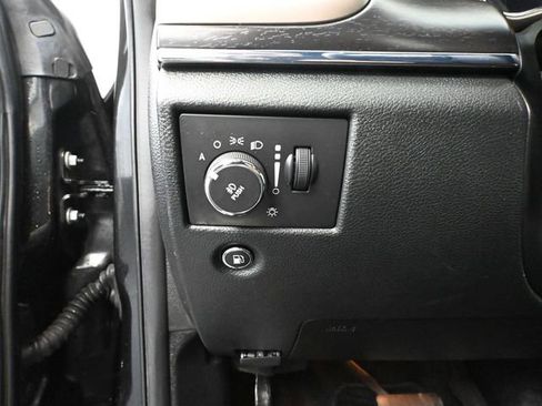 Used 2014 Jeep Grand Cherokee Limited w/ Trailer Tow Group IV image 30