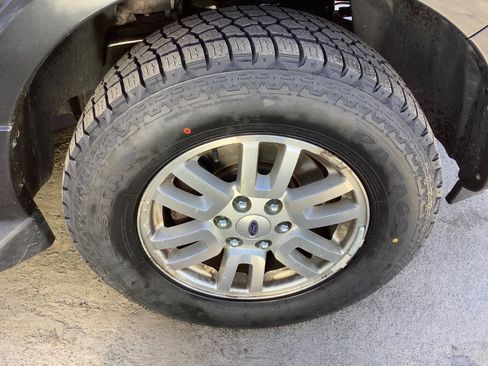 Used 2013 Ford Expedition XLT w/ HD Trailer Tow Pkg AWD/4WD image 54