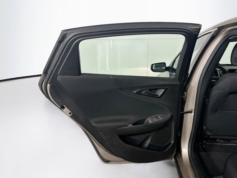 Used 2023 Chevrolet Malibu LT FWD image 24