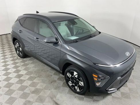 Used 2024 Hyundai Kona SEL FWD image 13