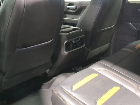 Used 2020 GMC Sierra 1500 AT4 w/ AT4 Premium Package AWD/4WD image 22