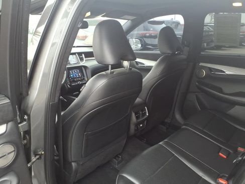 Used 2019 INFINITI QX50 Essential w/ Sensory Package FWD image 12