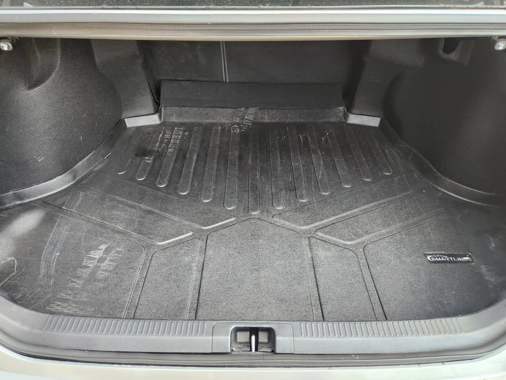 Used 2021 Toyota Camry XSE FWD image 34