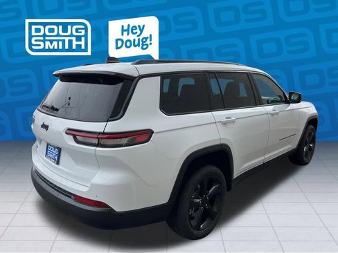 New 2025 Jeep Grand Cherokee L Altitude AWD/4WD image 6