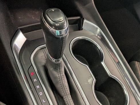 Certified 2020 Chevrolet Traverse LT w/ Driver Confidence II Package image 24