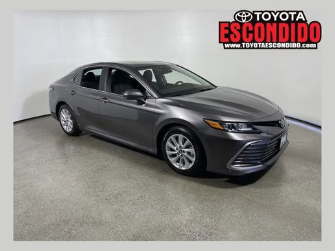 Certified 2023 Toyota Camry LE FWD image 1