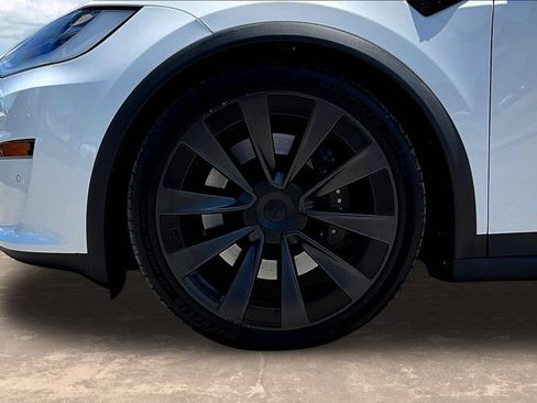 Used 2022 Tesla Model X Plaid AWD/4WD image 34
