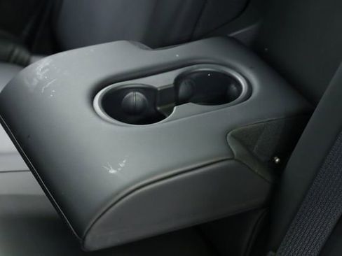 Used 2024 Tesla Model Y Performance AWD/4WD image 29