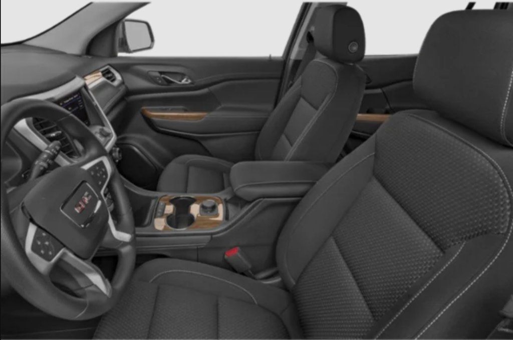 Used 2023 GMC Acadia SLT w/ Technology Package AWD/4WD image 5