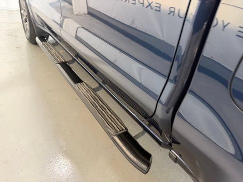 Used 2020 Chevrolet Silverado 1500 LT w/ All-Star Edition AWD/4WD image 3