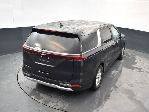 Certified 2024 Kia Carnival LX image 33