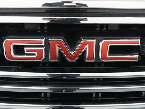 Used 2020 GMC Sierra 1500 SLT w/ SLT Premium Plus Package AWD/4WD image 14