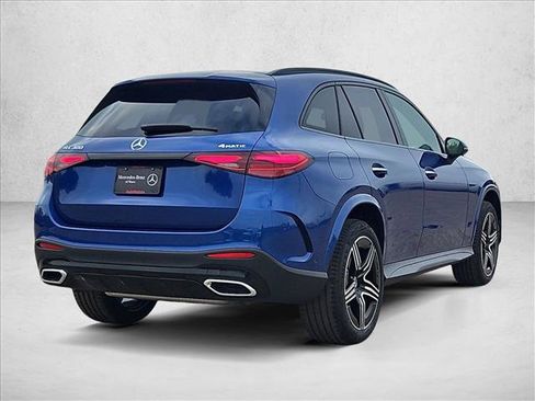 New 2026 Mercedes-Benz GLC 300 4MATIC image 2