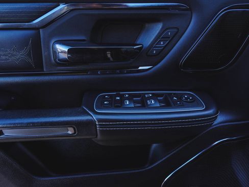 Used 2024 RAM 1500 Limited image 10