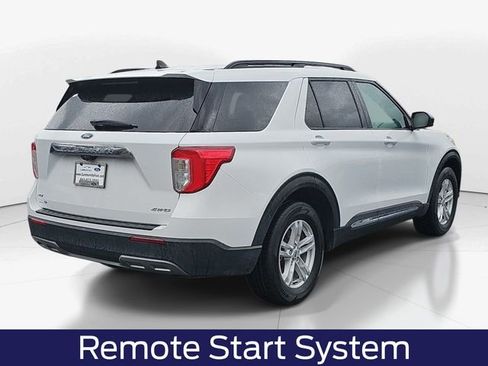 Used 2021 Ford Explorer XLT w/ Equipment Group 202A image 4