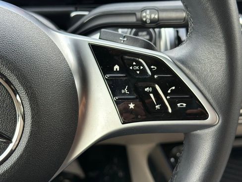 Certified 2025 Mercedes-Benz GLB 250 image 30