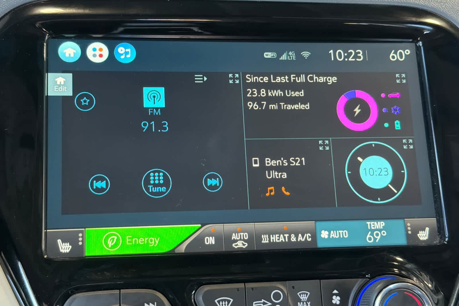 Used 2018 Chevrolet Bolt Premier w/ Driver Confidence II Package FWD image 20