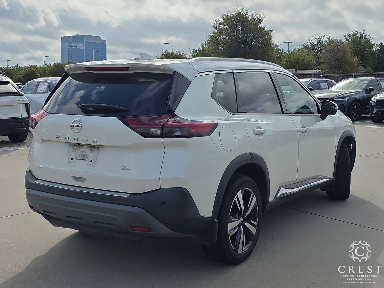 Used 2021 Nissan Rogue SL FWD image 5