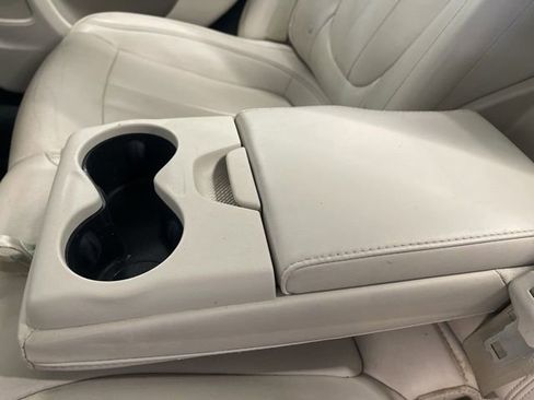 Used 2015 Chrysler 200 C w/ Navigation & Sound Group I image 21