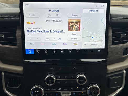 Used 2024 Ford Expedition Max Limited image 30