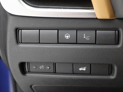 Used 2023 Nissan Rogue Platinum w/ Platinum Premium Package image 28