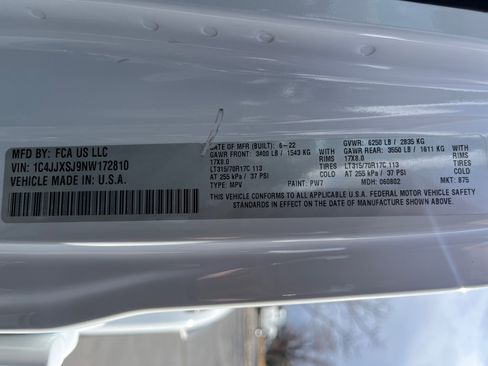 Used 2022 Jeep Wrangler Unlimited Rubicon w/ Xtreme Recon 35" Tire Package image 34