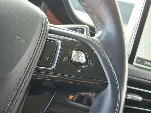 Used 2022 Lincoln Aviator Reserve w/ Elements Package Plus RWD image 23