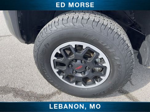 Used 2024 Toyota Tacoma TRD Off-Road image 30