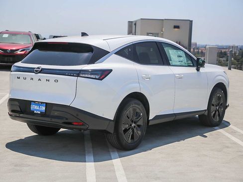 New 2025 Nissan Murano SV FWD image 6