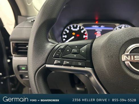 Used 2025 Nissan Sentra SV image 22