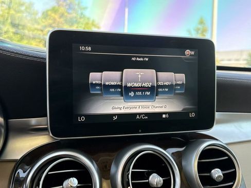 Used 2018 Mercedes-Benz GLC 300 image 25